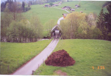 Ringoldingen Bridge. Photo by Lisette Keating May, 2005